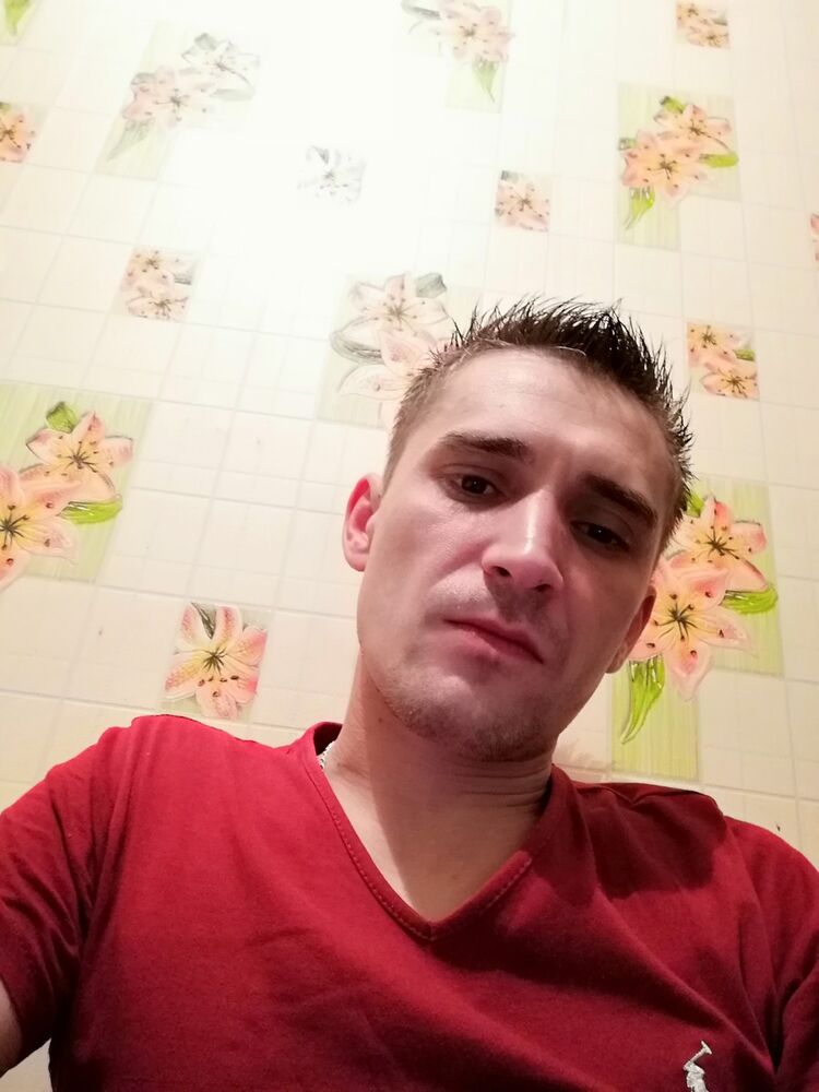  13923025  , 39 ,    