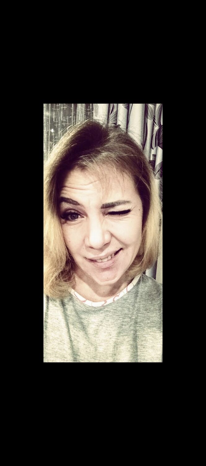  54108275  Julia, 41 ,    