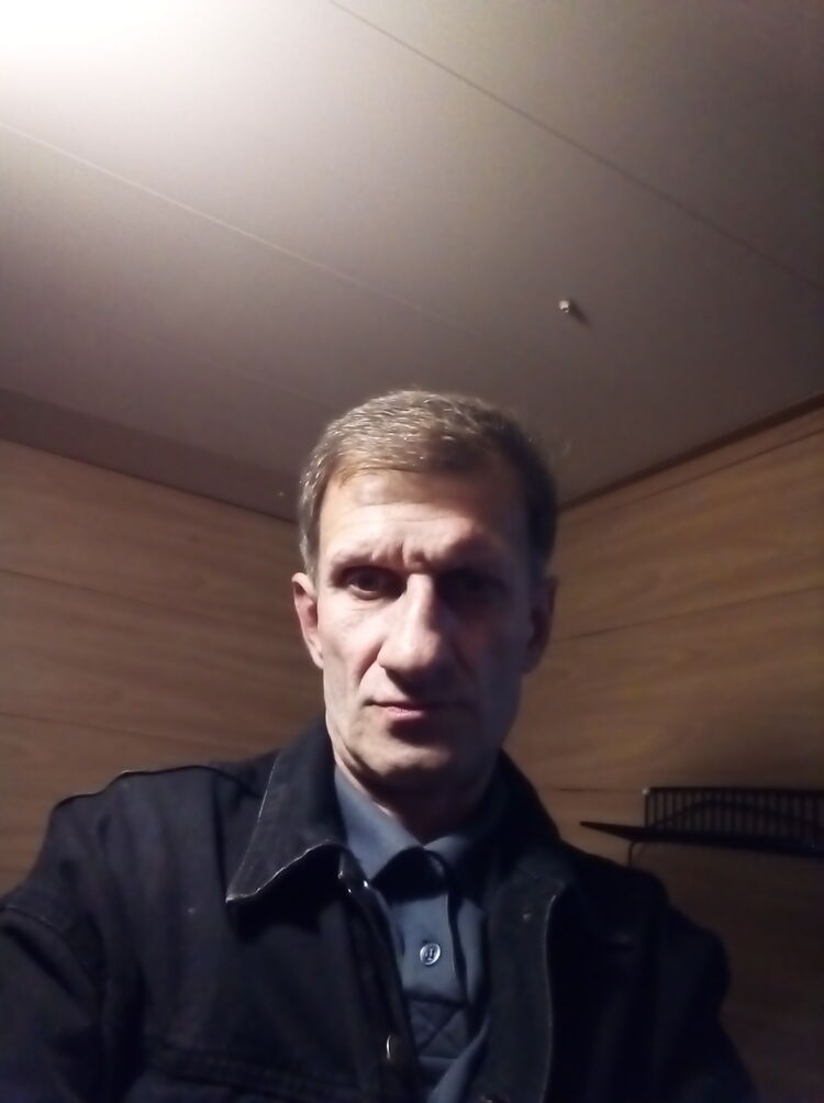  34769635  , 51 ,    