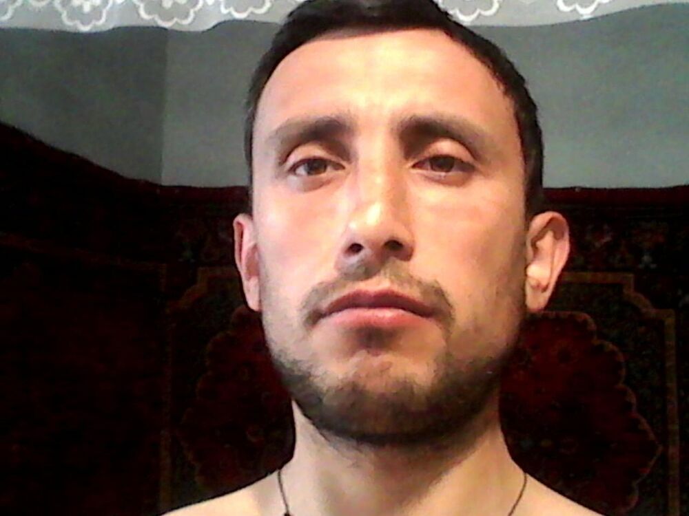  ,   Sergiu, 32 ,   ,   , c 