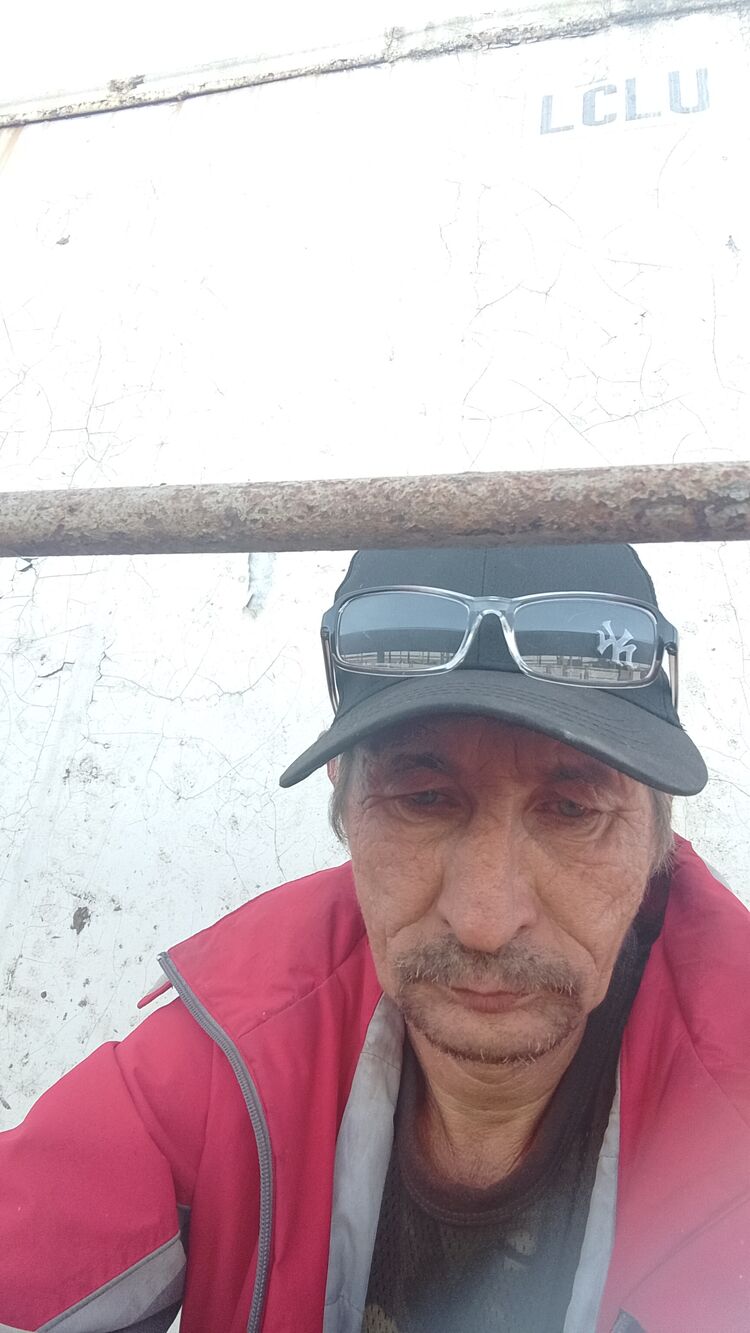  47652565  , 49 ,    