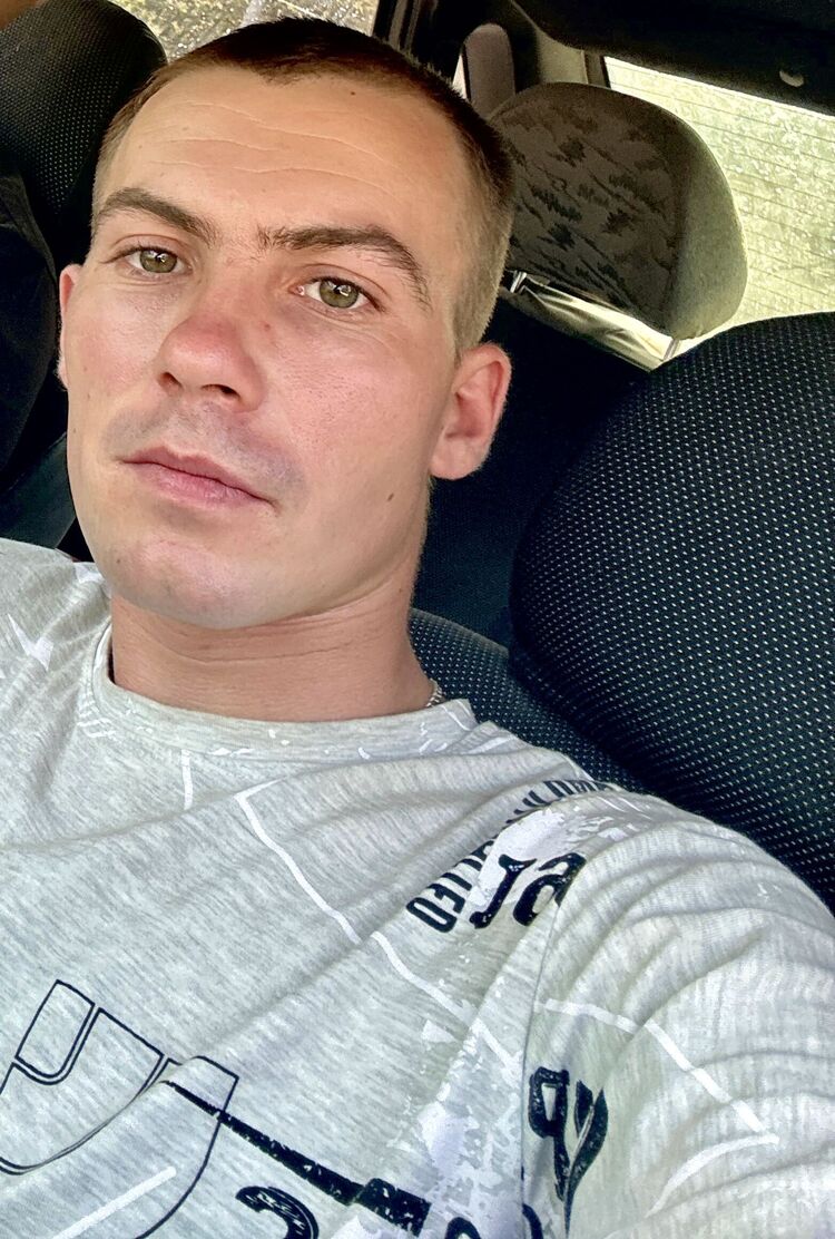  44906785  , 27 ,    