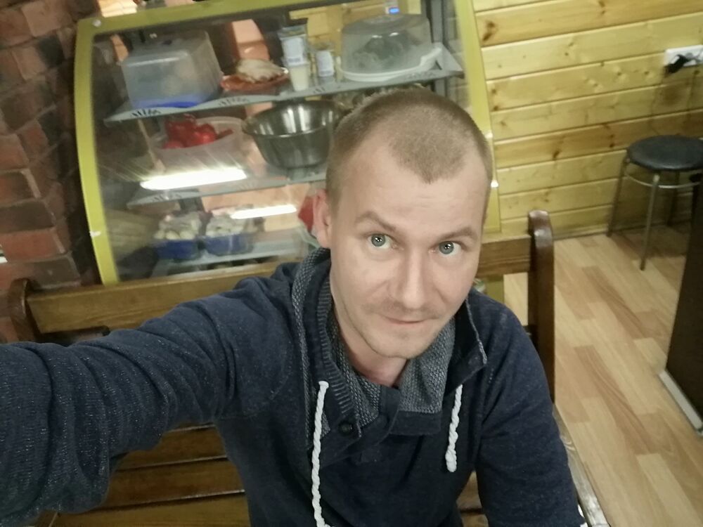  39618015  , 42 ,     