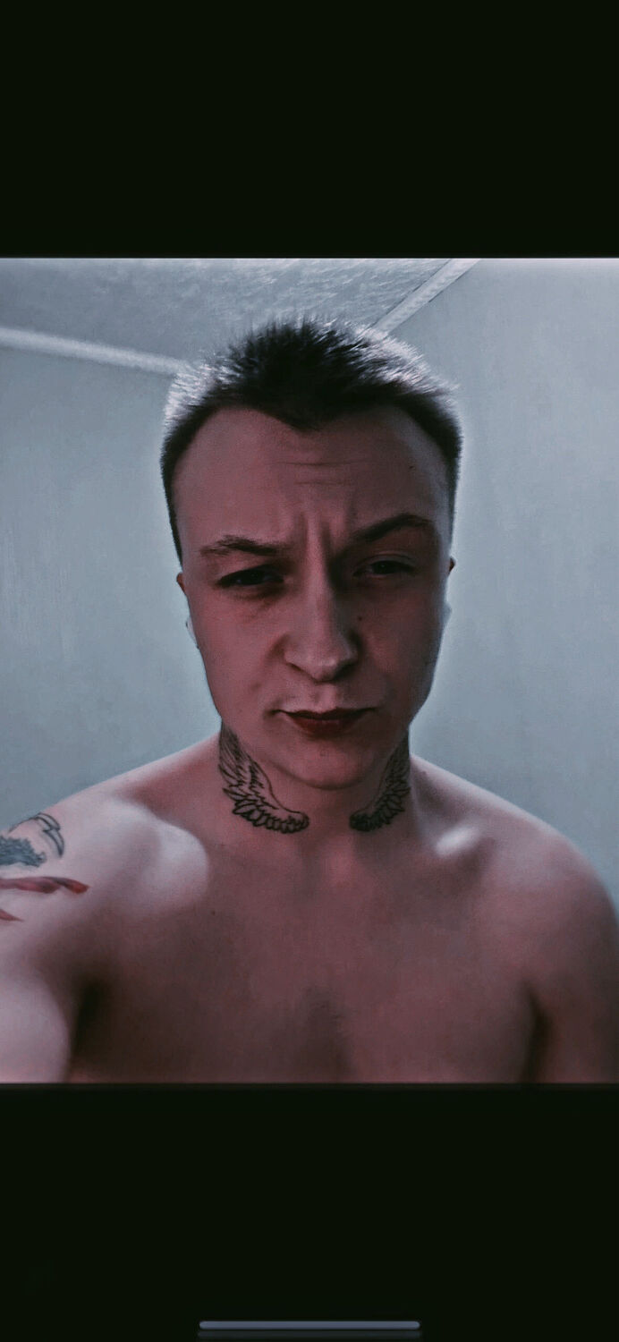   ,   Anton, 22 ,   ,   