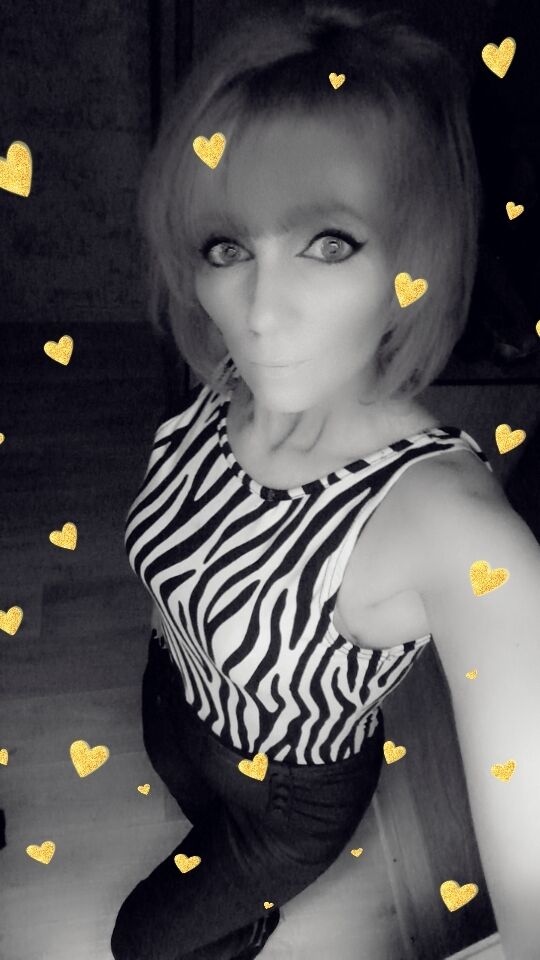  39163415  Katrin, 34 ,    