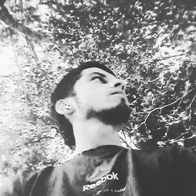  39613455  Farruh, 24 ,    