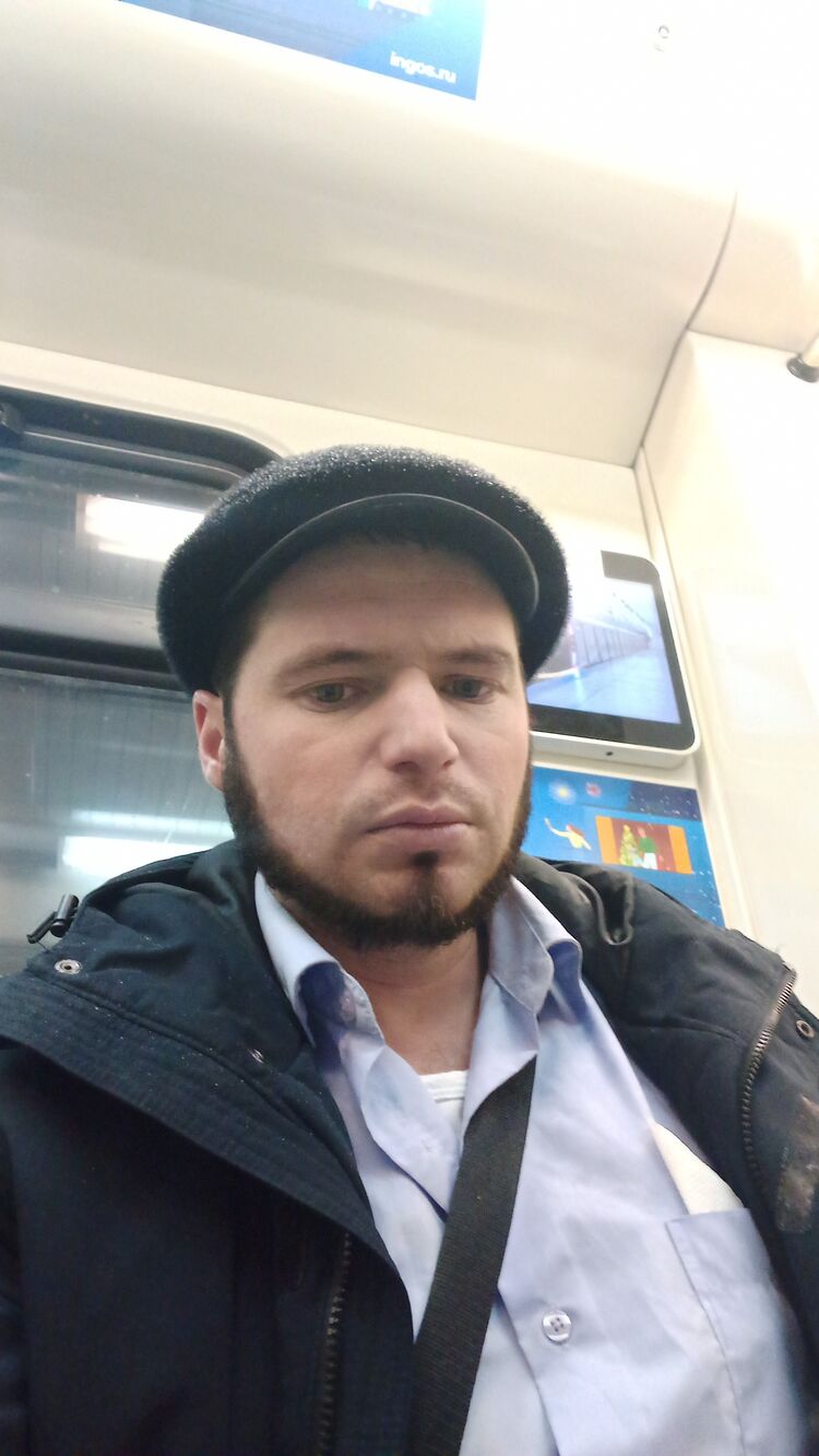  ,   Umar, 33 ,     , c , 