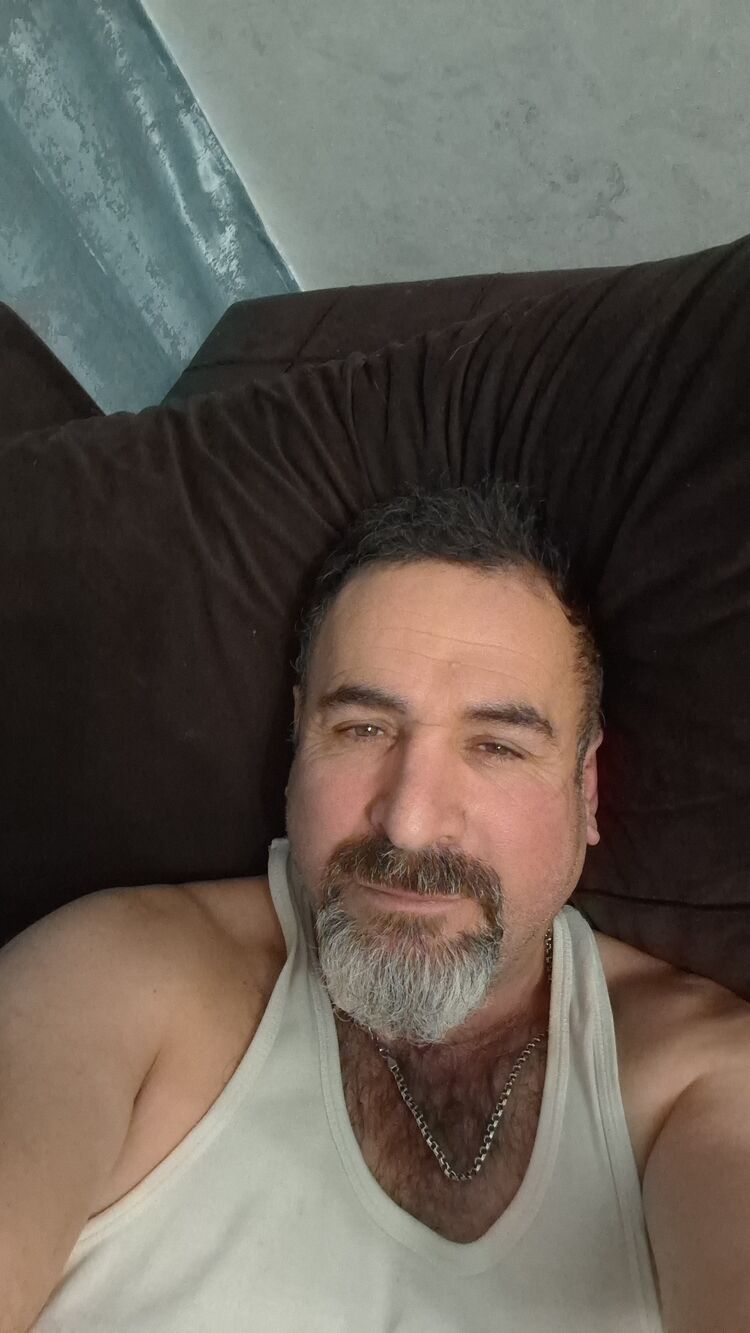  49314095  Deniz, 50 ,    
