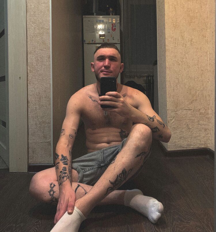  38977685  , 32 ,    