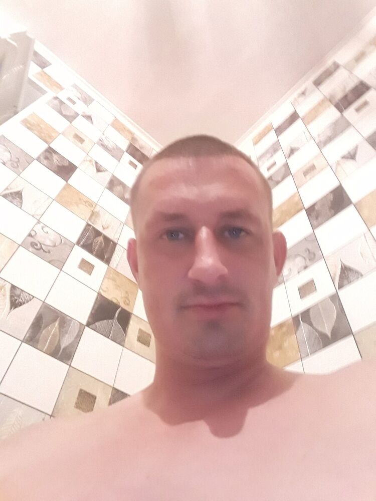  20733685  , 39 ,    