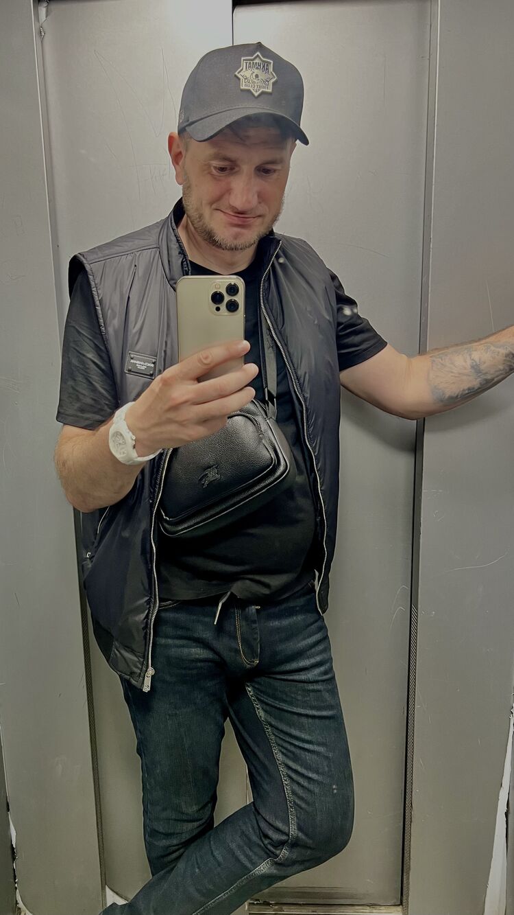  43925005  , 42 ,    