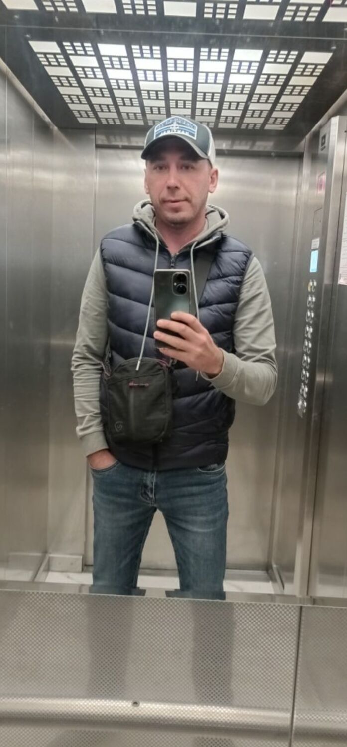  44759565  , 34 ,    