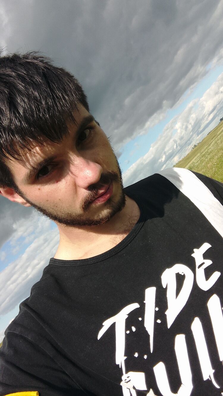  45061215  , 22 ,    ٸ