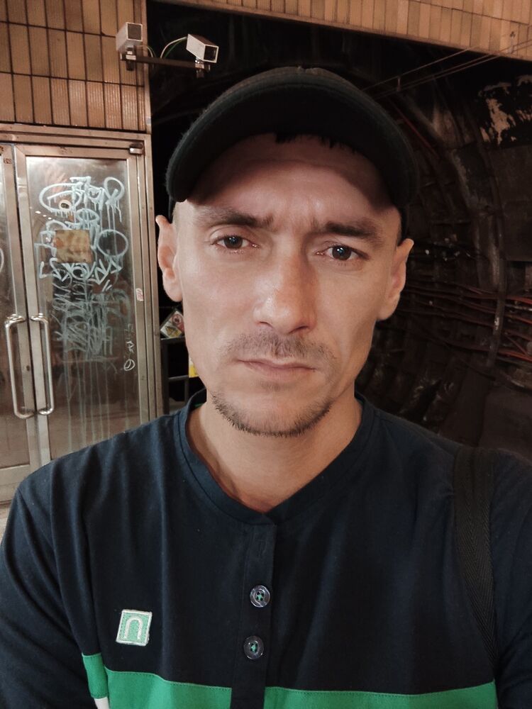  38106645  Marian, 32 ,    Praha