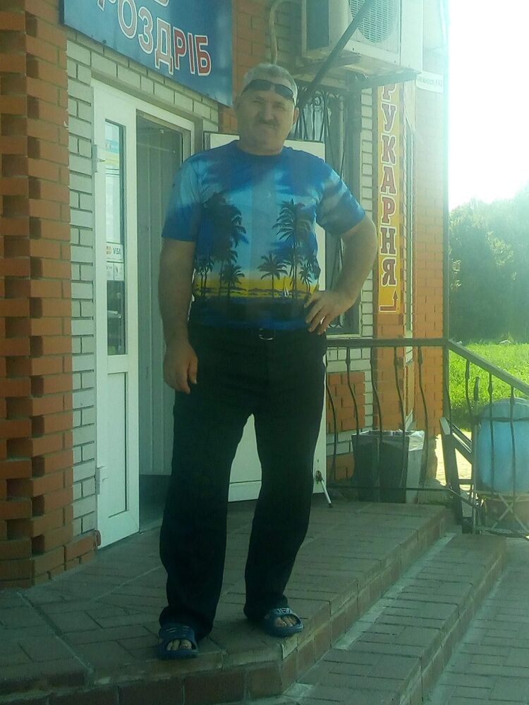  ,   Tolyn, 57 ,   ,   , c 