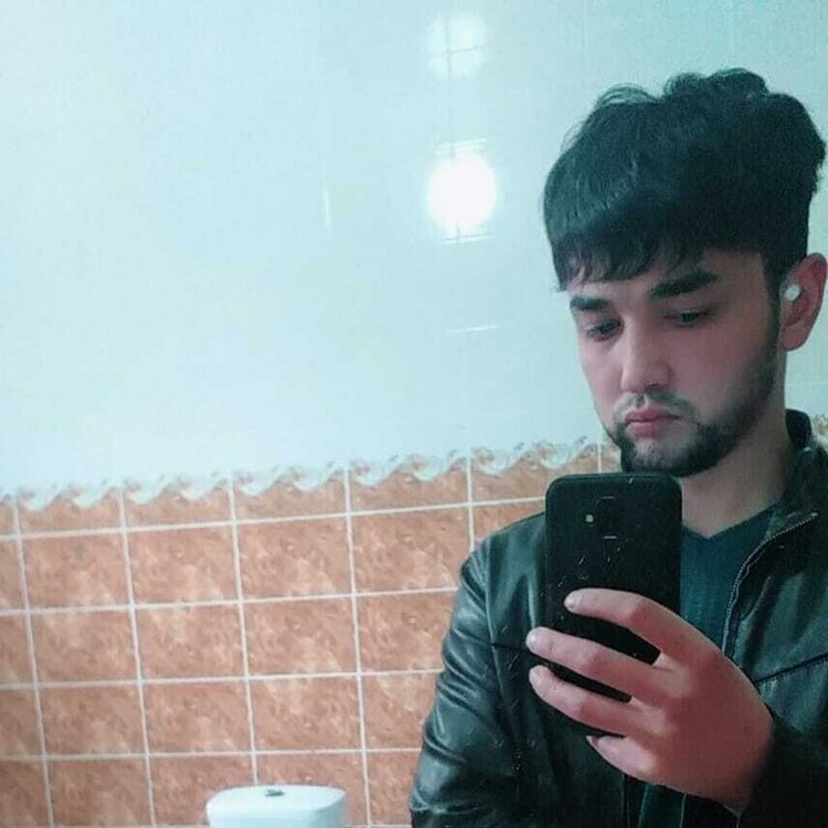  ,   Adil, 31 ,   ,   , c 