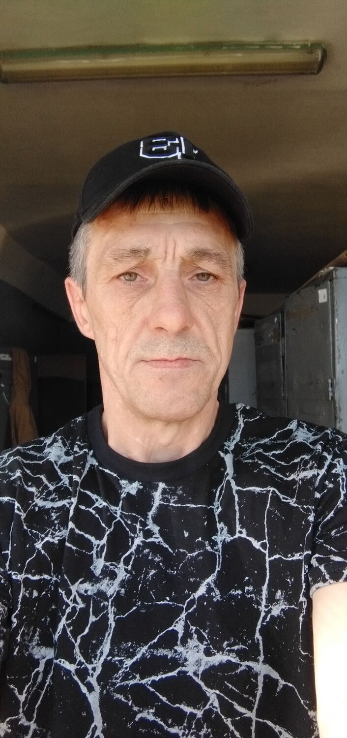  27310925  , 52 ,    