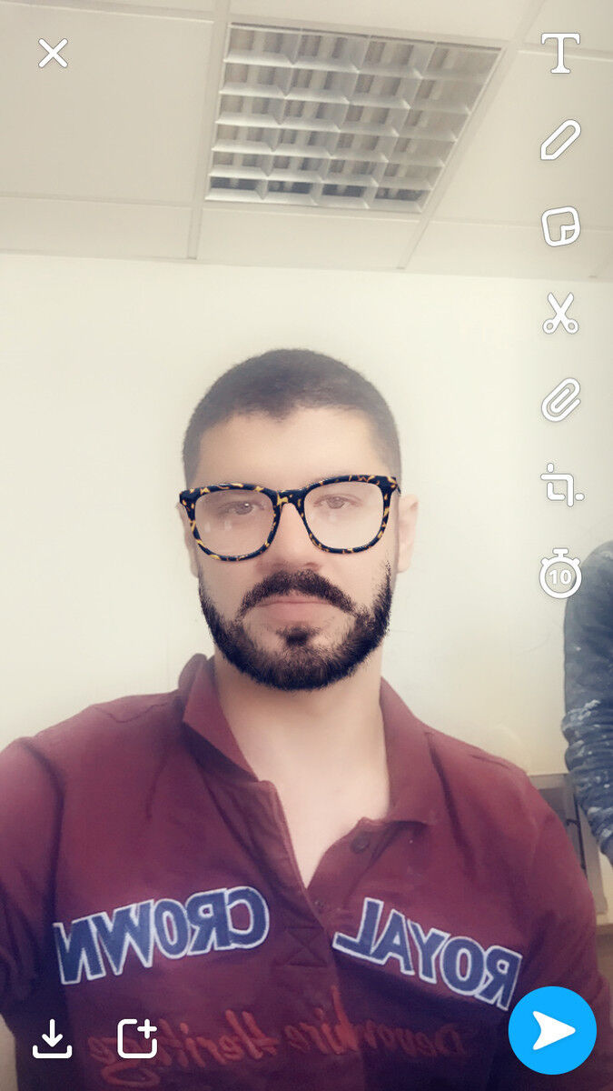  ,   Maks, 43 ,   ,   , c 