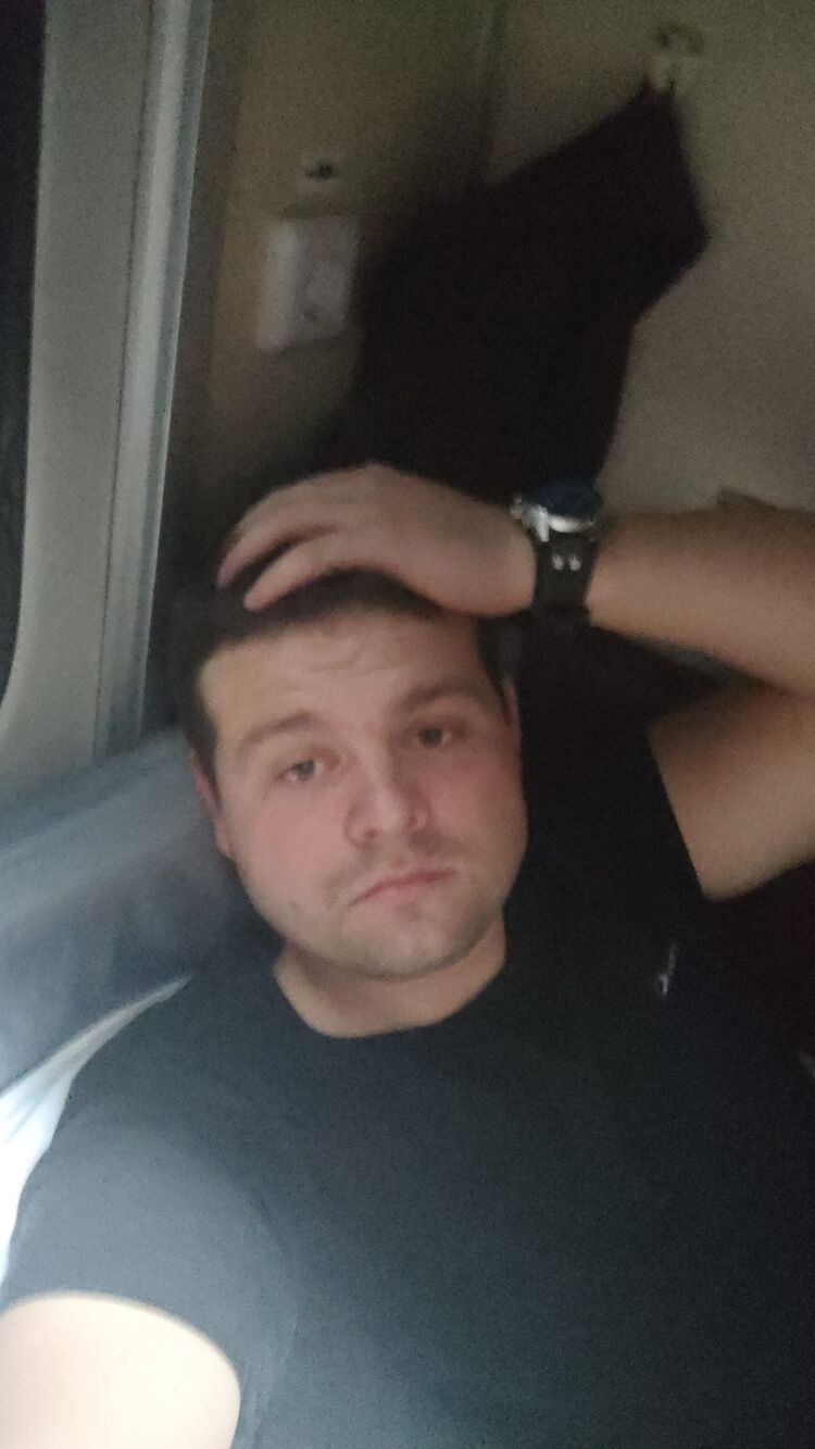  31025485  , 32 ,    