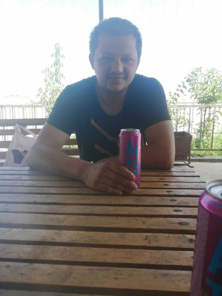  35297895  , 31 ,    -