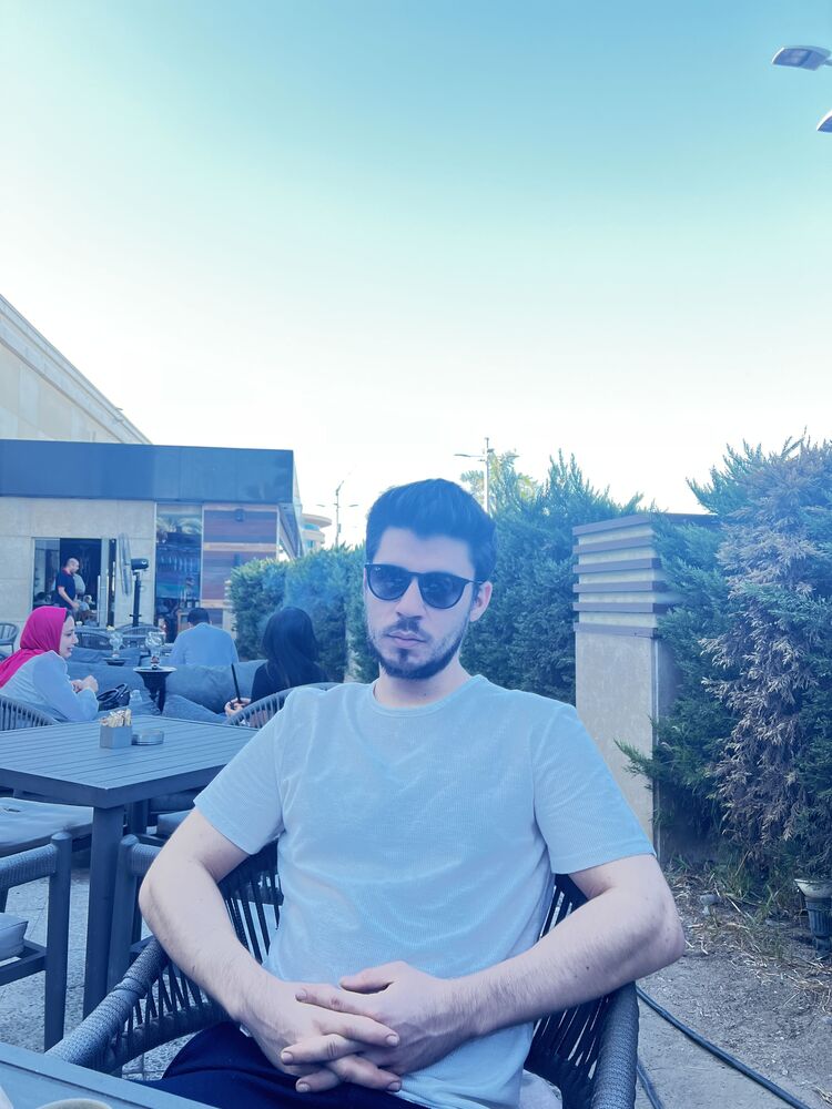  54104115  Furkan, 24 ,    