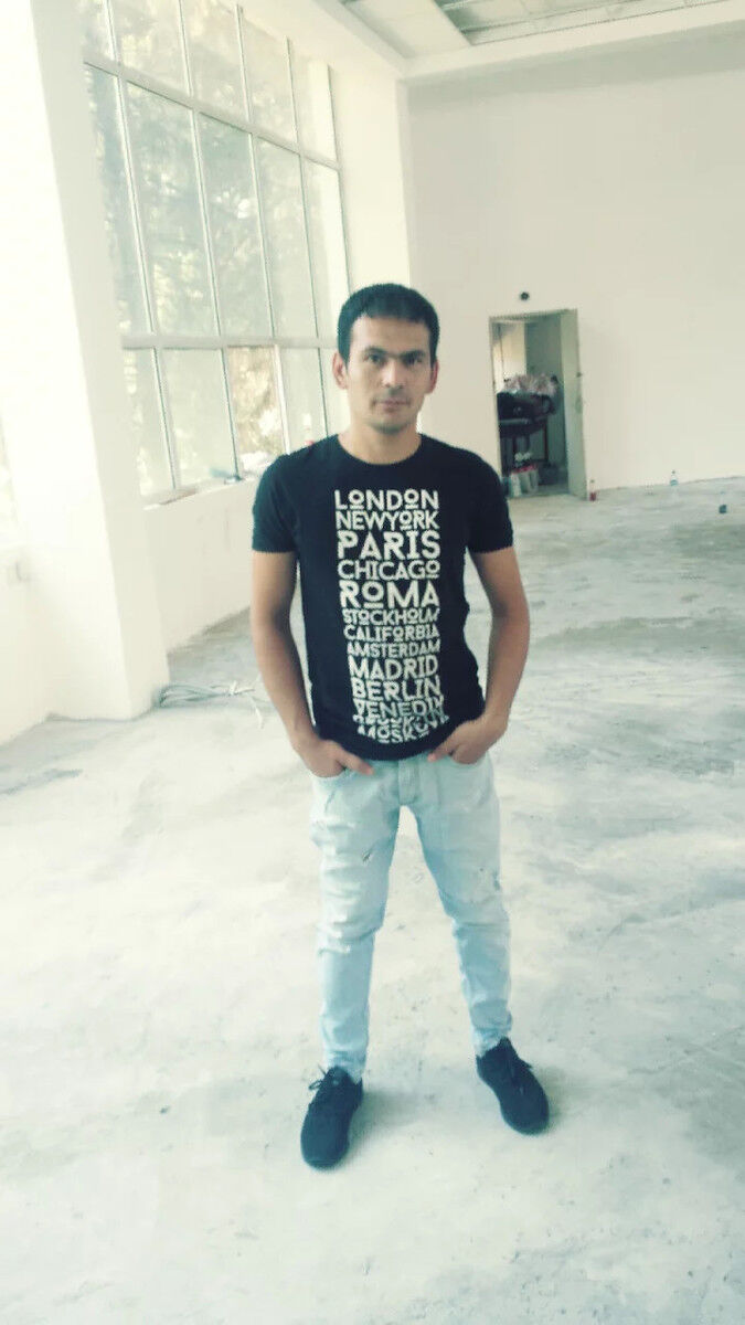  18378475  Nurik, 37 ,    