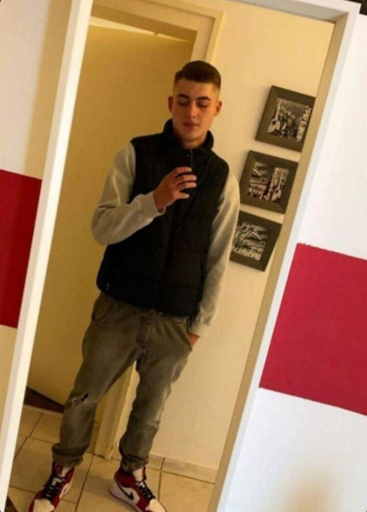  28412105  , 28 ,    