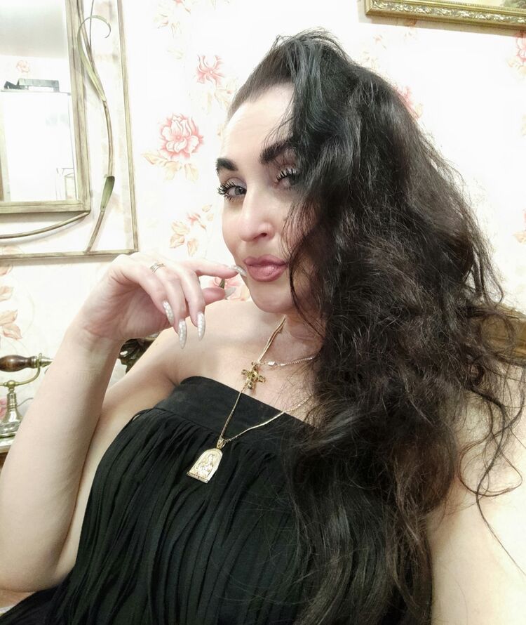  48874745  Tasha, 47 ,    