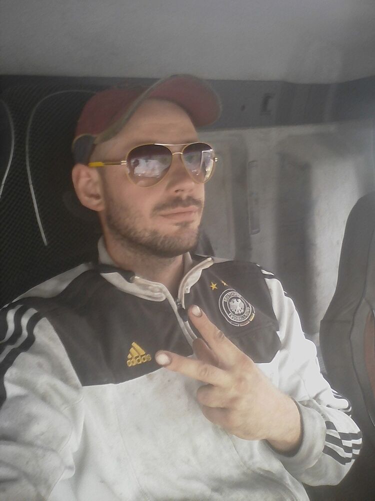 ���� 11727195 ������� ����, 37 ���, ���� ���������� � ���������