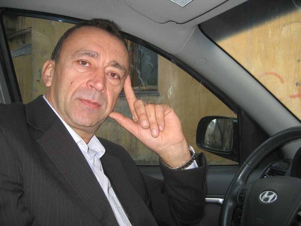  8294945  Valeriy, 65 ,    
