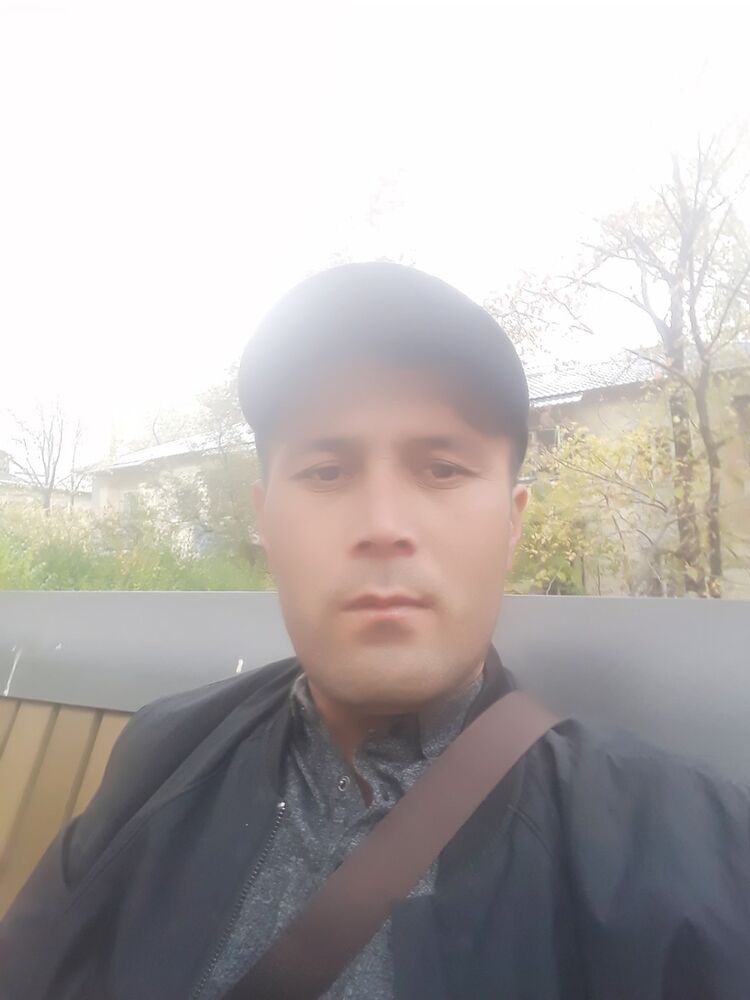  17906305  Shavkat, 41 ,    