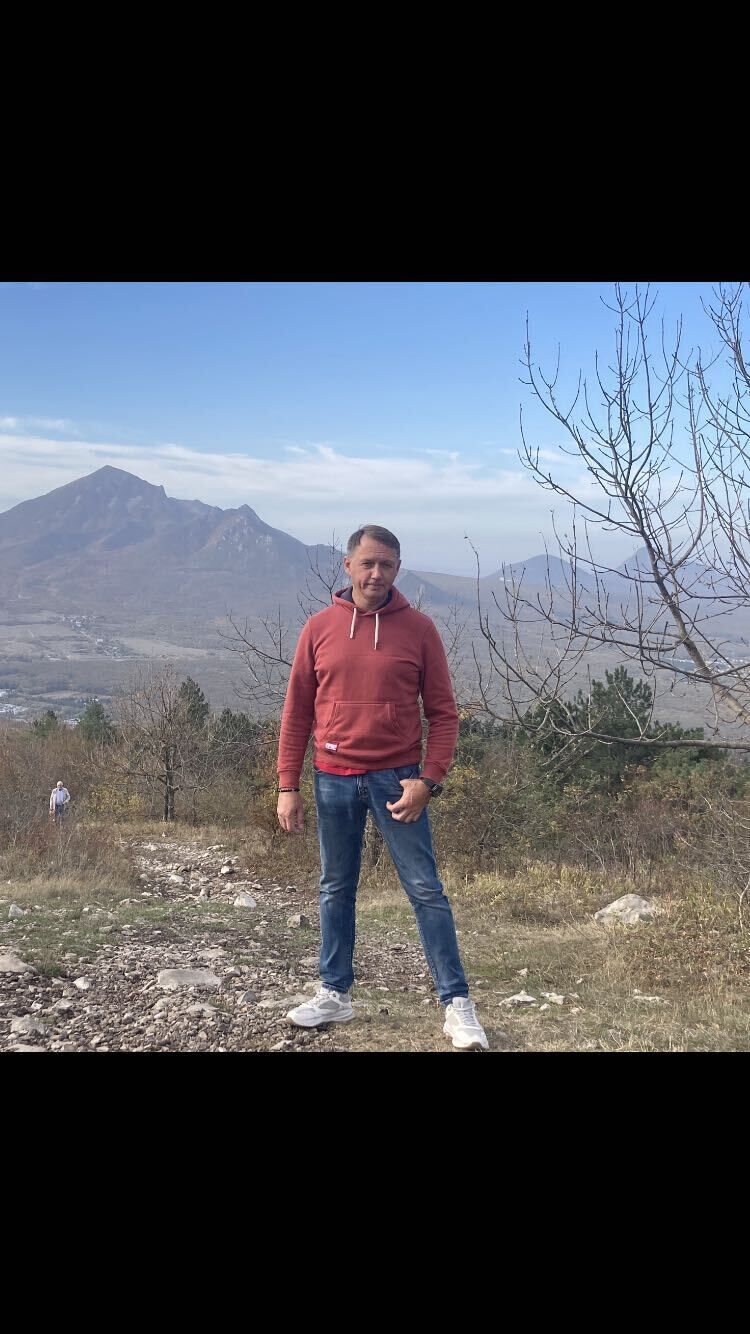  ,   Slava, 47 ,   ,   