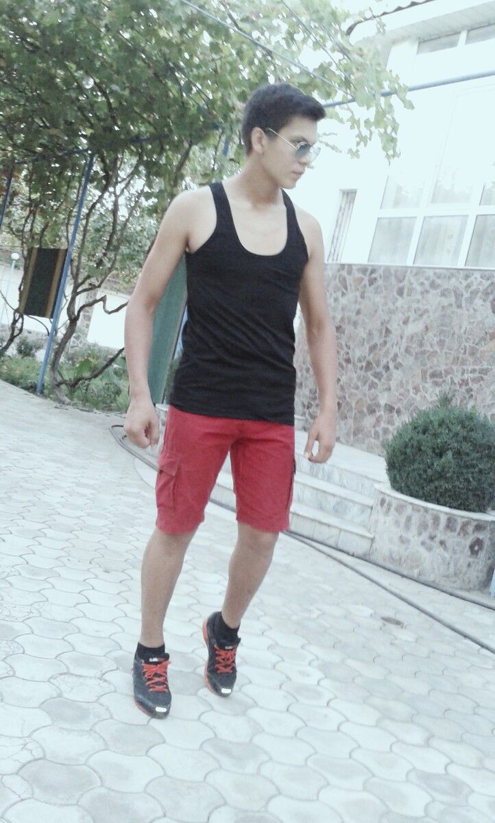  6546655  Jaxongir, 28 ,    