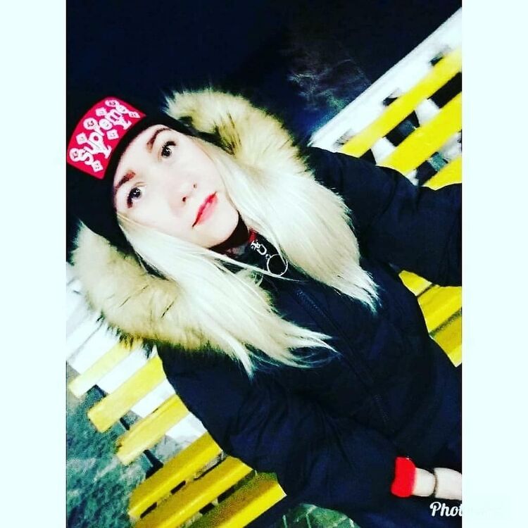  ,   Julia, 35 ,   ,   , c 
