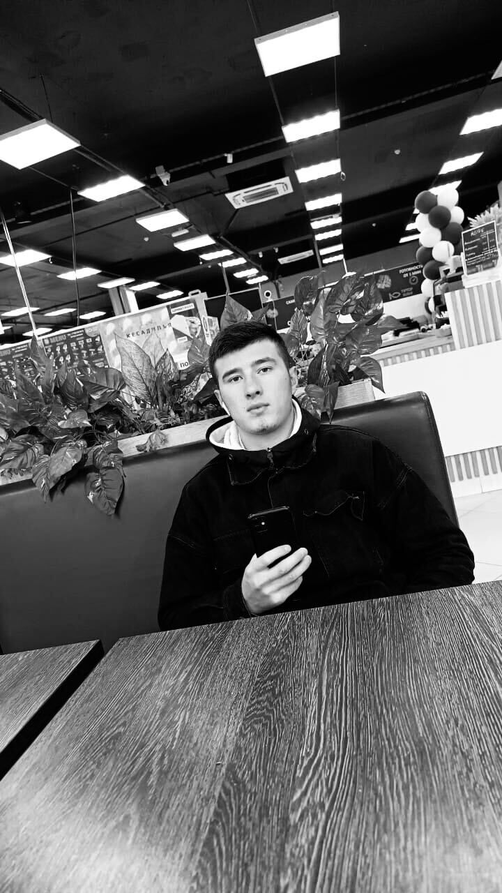  ,   Diyorbek, 20 ,   ,   