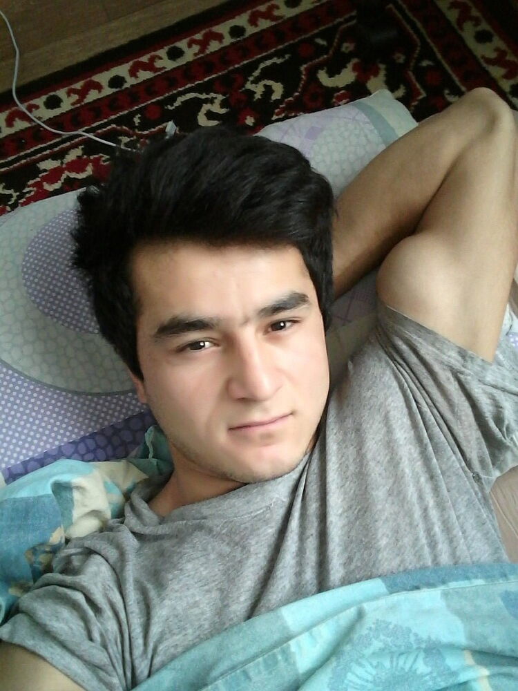  15317935  MAGA, 27 ,    