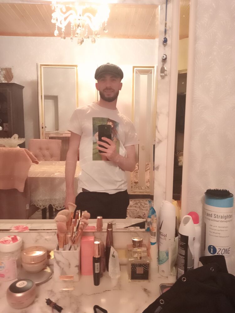  ,   , 28 ,   ,   