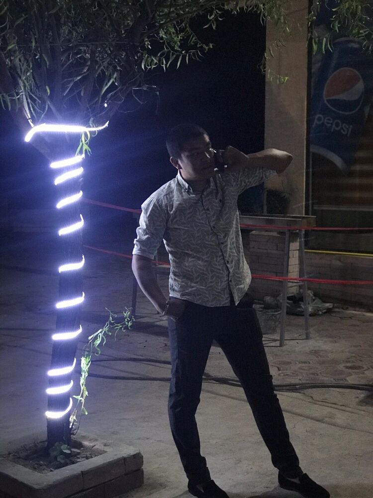  ,   Shoxrux, 29 ,  