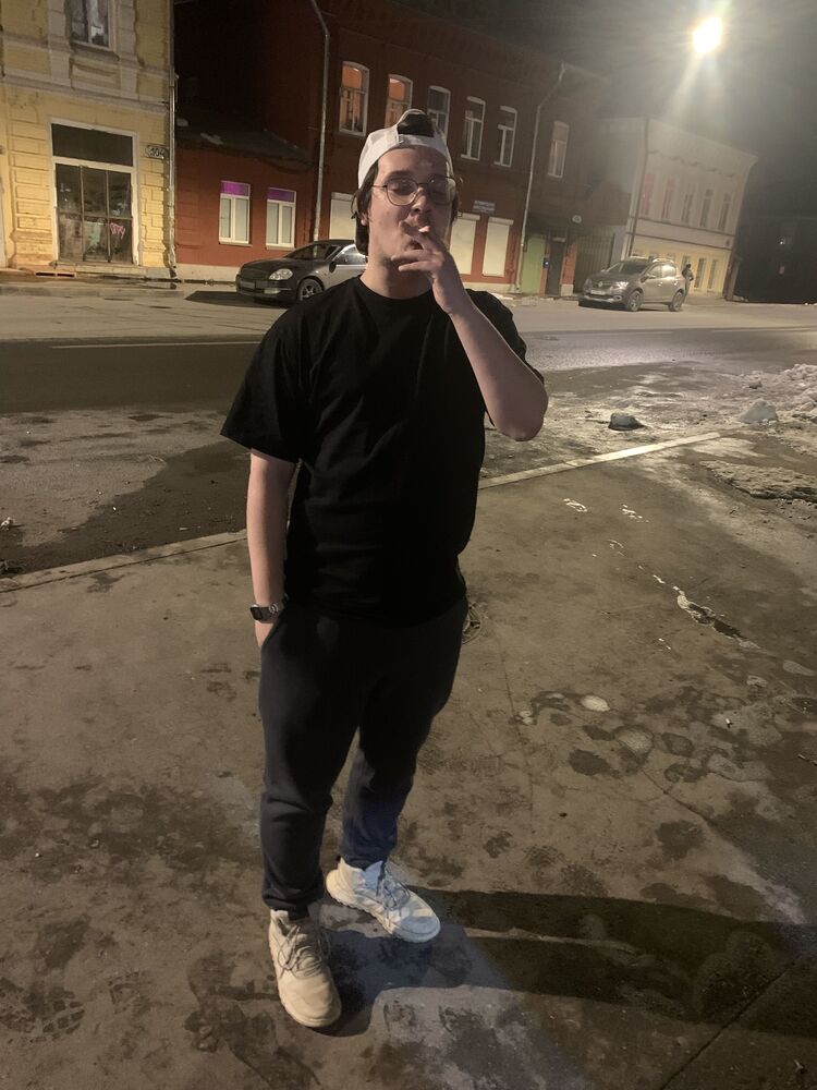  35988495  , 32 ,    
