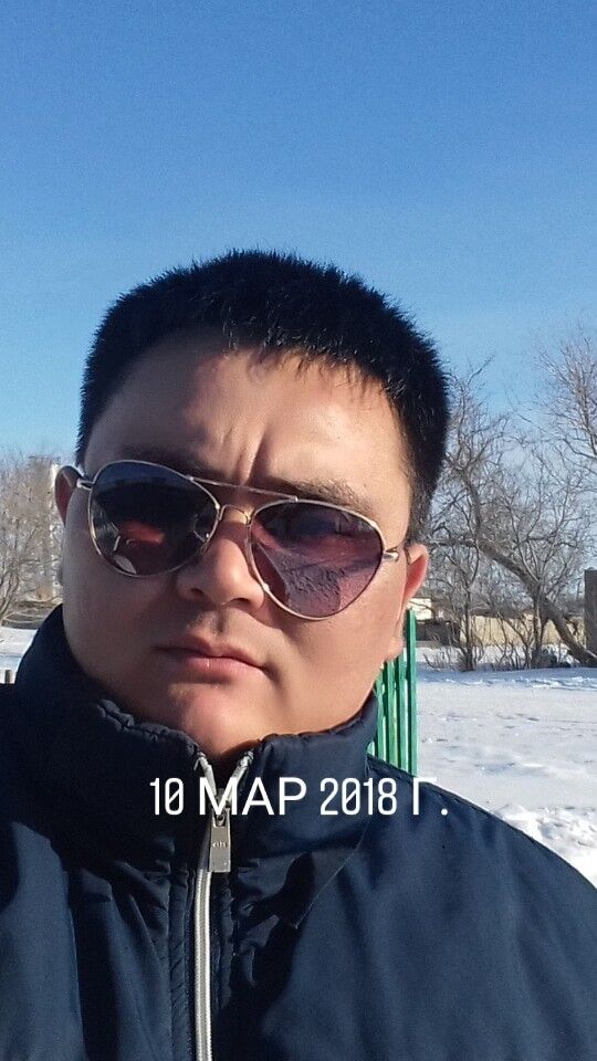  ,   Kuanysh, 37 ,   
