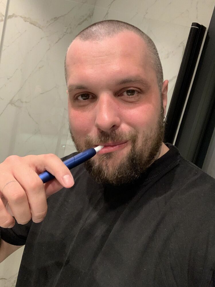  42789805  , 37 ,    