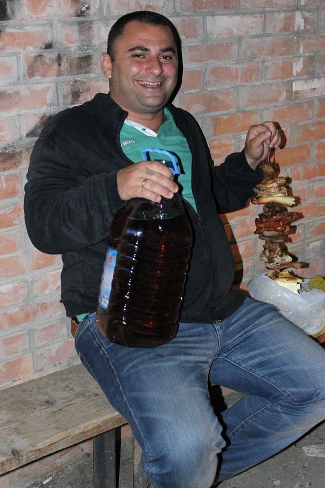  ,   Mola, 45 ,   ,   