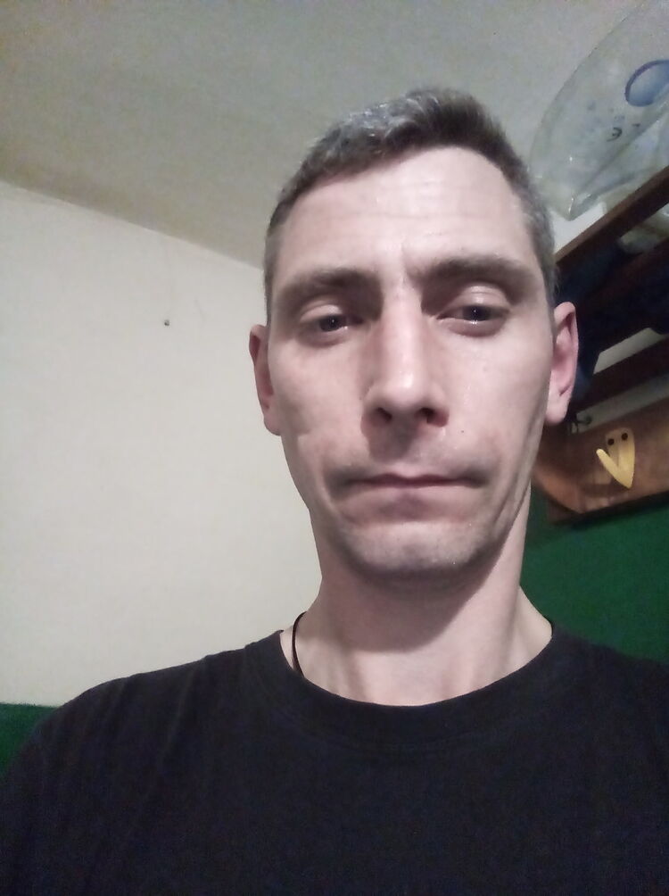  19382585   , 44 ,    