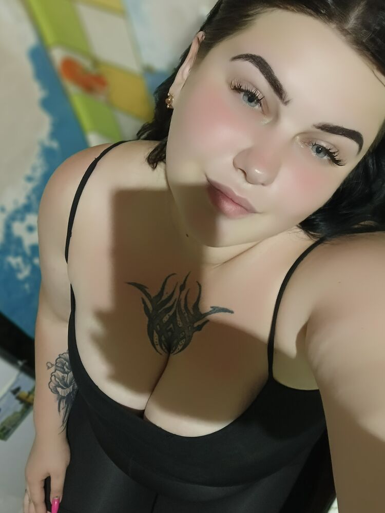  52715215  Valeriya, 19 ,    