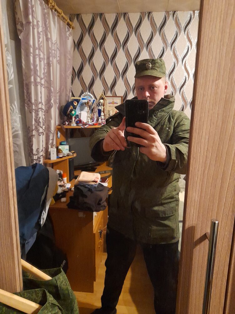  30096765  Evgeny, 35 ,    