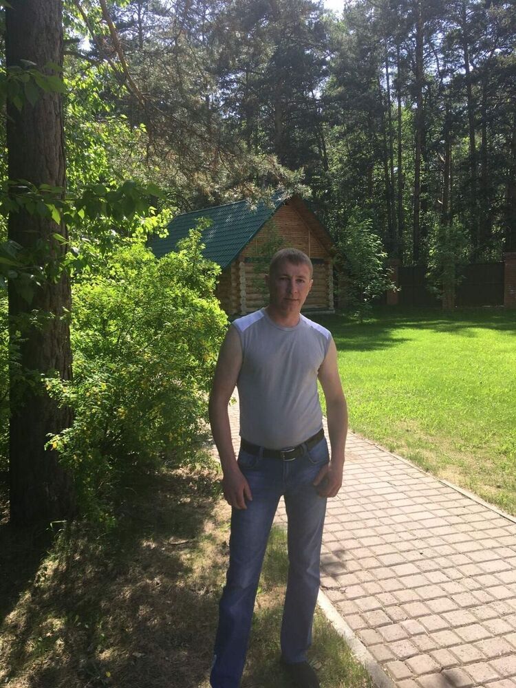  52570875  , 40 ,    -