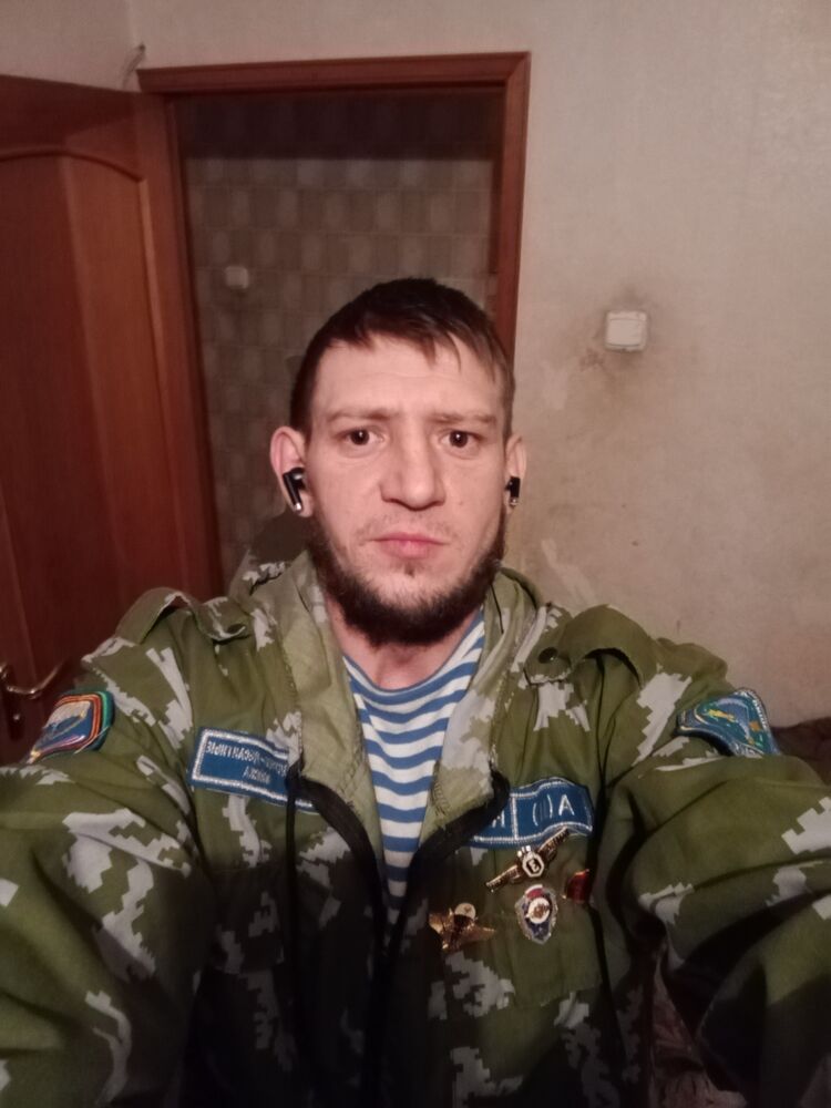  49160935  , 36 ,    