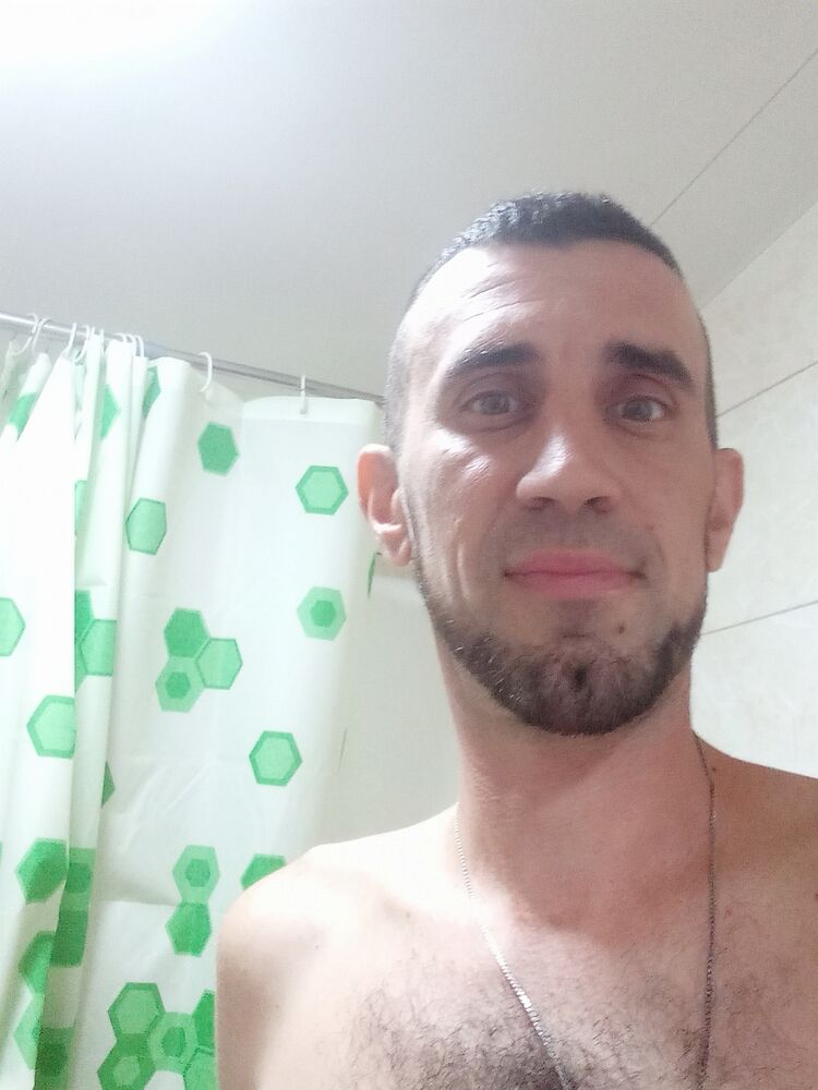  43971895  , 37 ,    