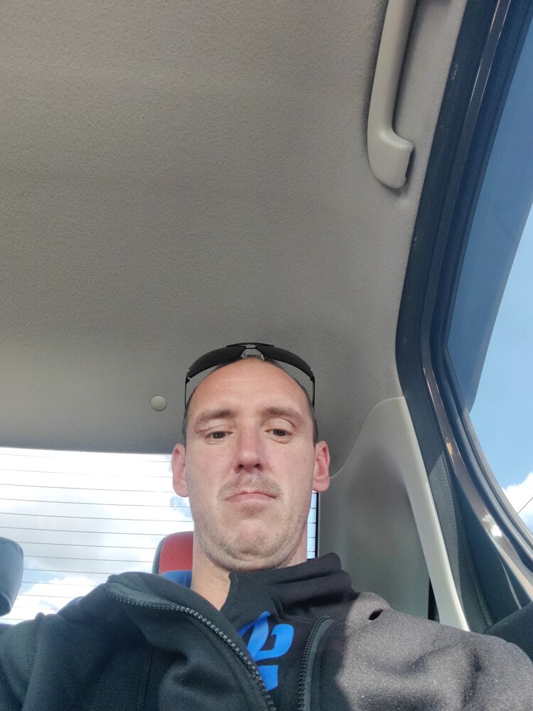 53612615  , 40 ,    