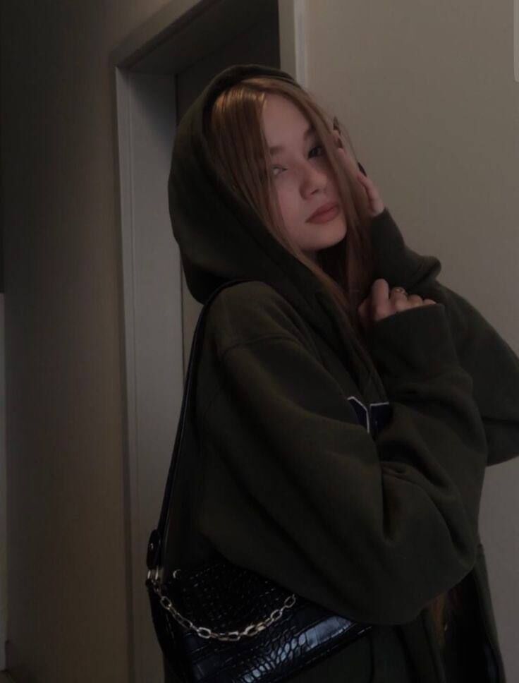  37478435  , 23 ,    --